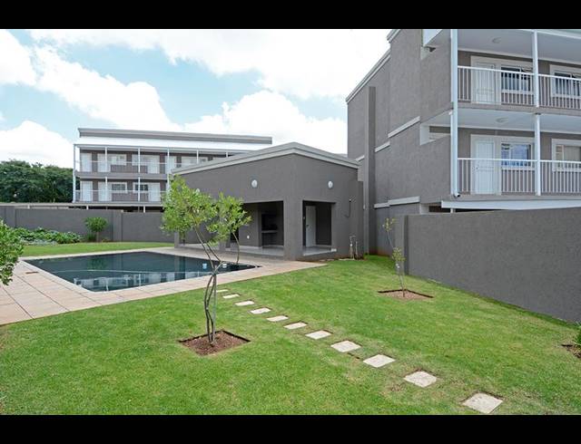 2 BEDROOM APARTMENT FOR SALE IN BUCCLEUCH